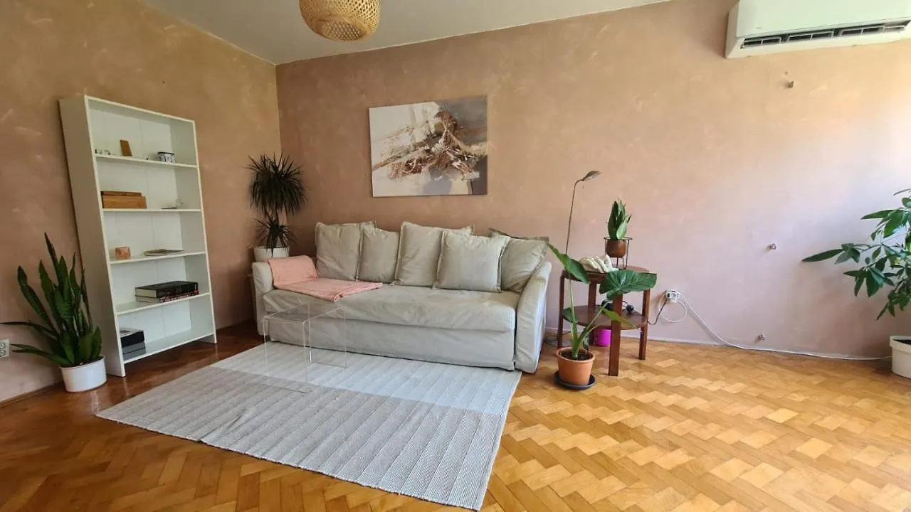 Apartment With Sauna In City Centre Split