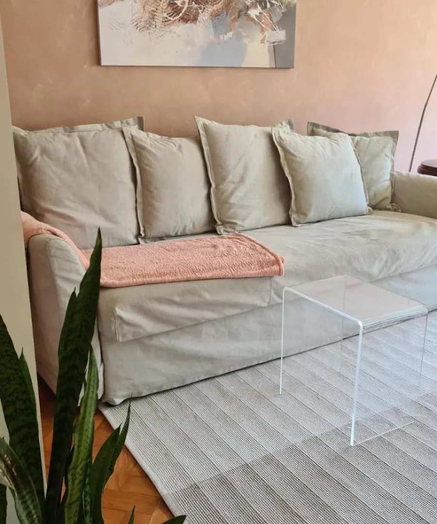 Apartment With Sauna In City Centre Split
