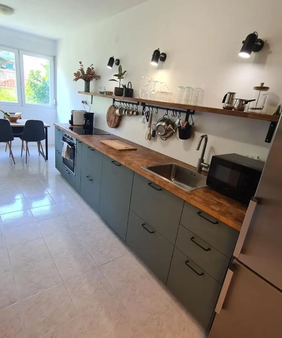 Apartment With Sauna In City Centre Split