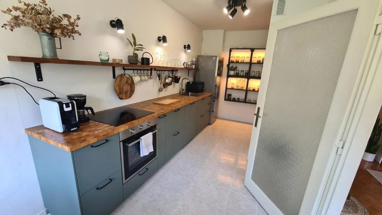 Apartment With Sauna In City Centre Split