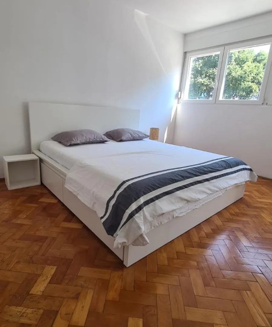 Apartment With Sauna In City Centre Split